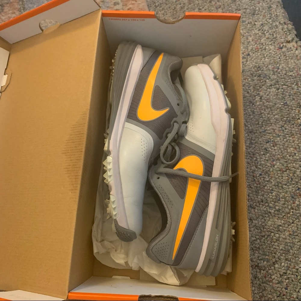 Mens Nike Lunar Command Golf Shoe 10.5